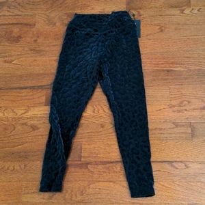 Balance athletica active black panther leggings size M